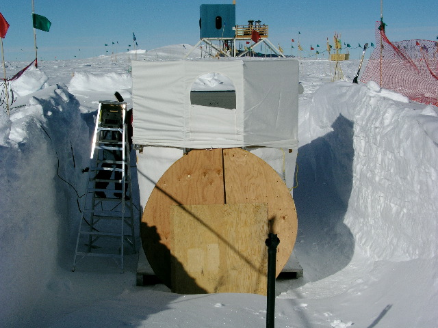 J. Eisch Inside IceTop Tank 09